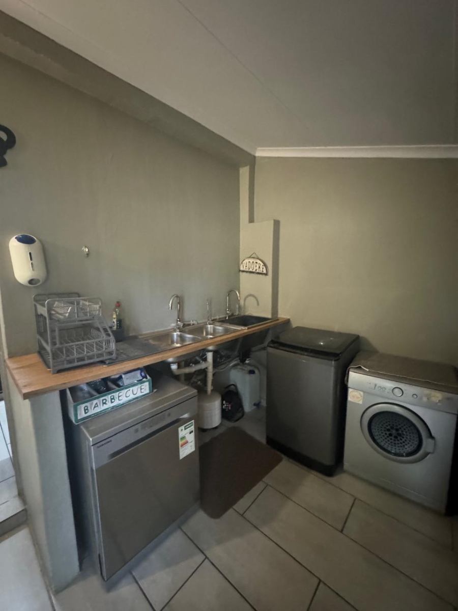 3 Bedroom Property for Sale in Bodorp North West